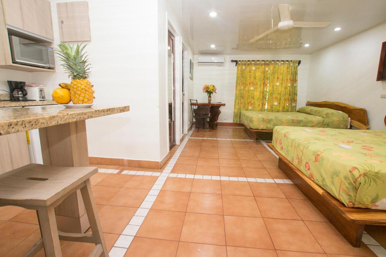 Oceanfront Hotel Verde Mar Direct Access To The Beach 마누엘안토니오 외부 사진